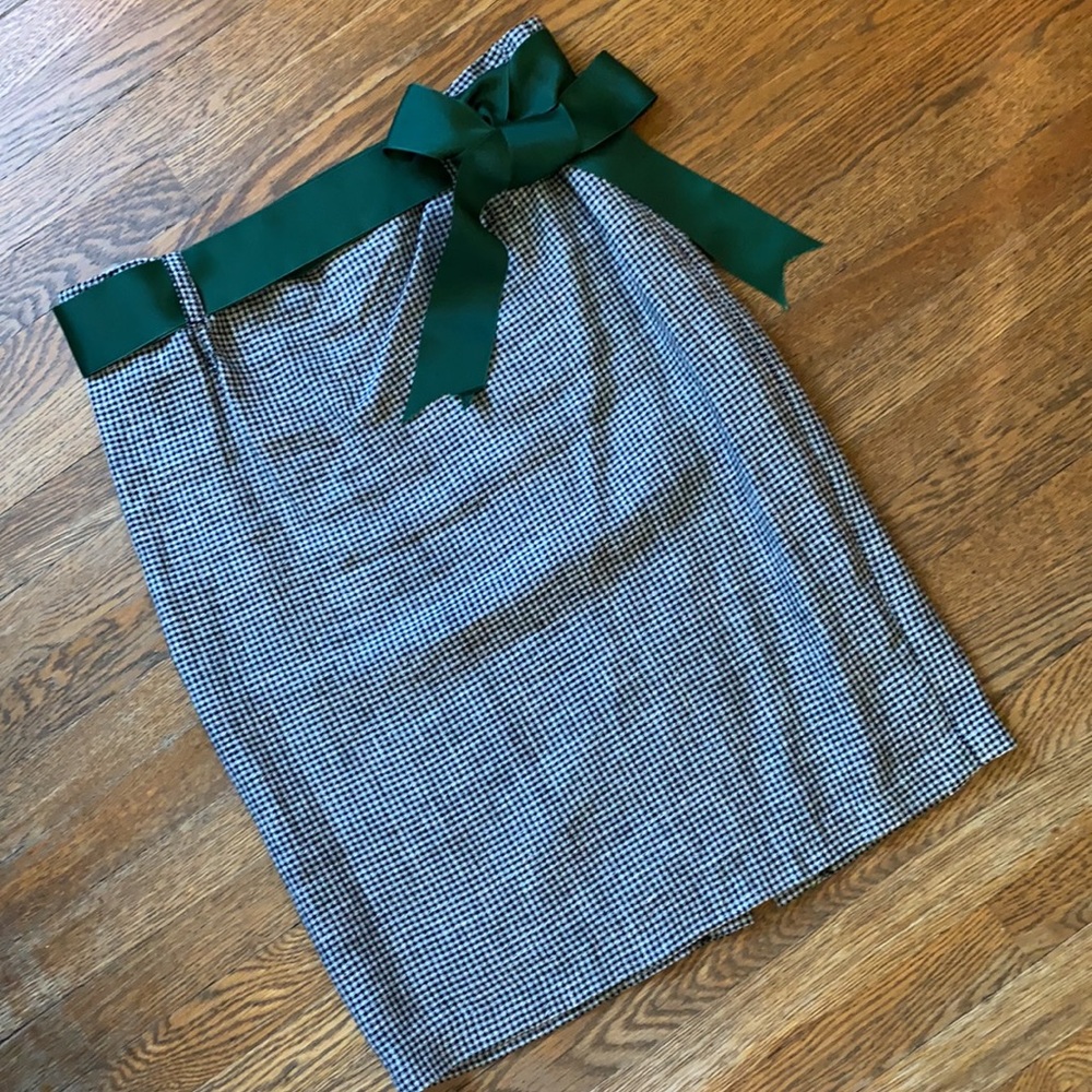 Skirt linen houndstooth lined, belt loops